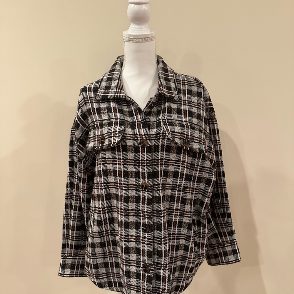 Mikarose Black and White Plaid Pattern Flannel Shirt